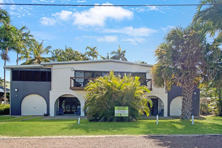 Beachside Palms Unit 2