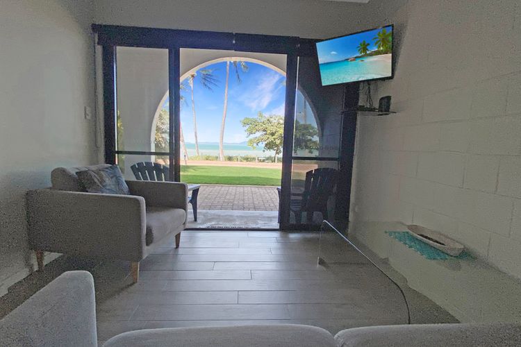 Beachside Palms Unit 3