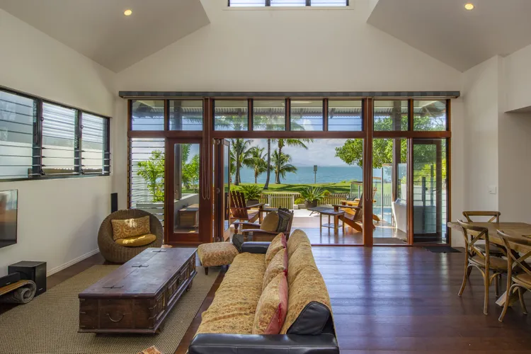 Beached on Magnetic - Living Area