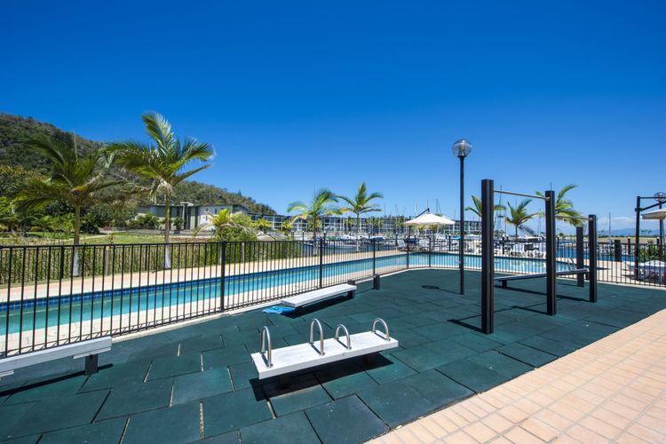 Beachside Apartment 13 - Pool Area