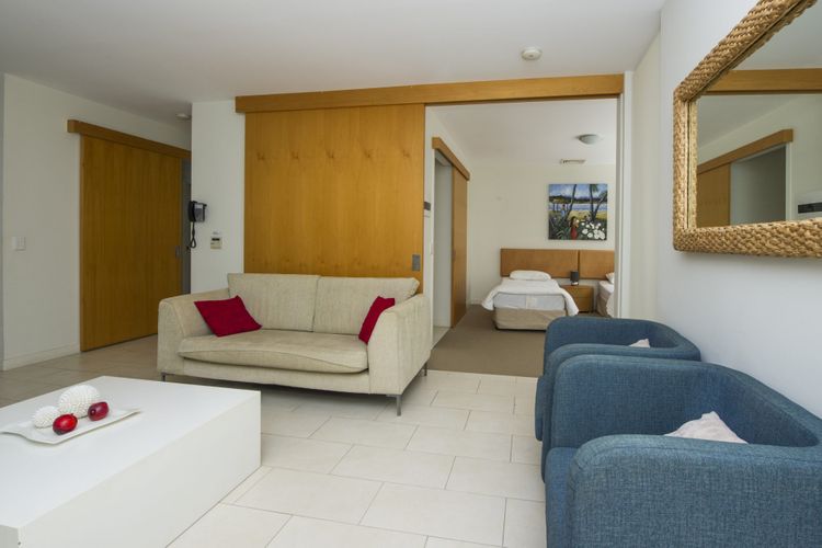 1 Bright Point Apartment 1502 - Living Area