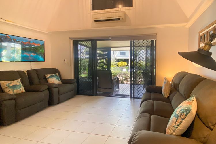 Canopy Chalet 4