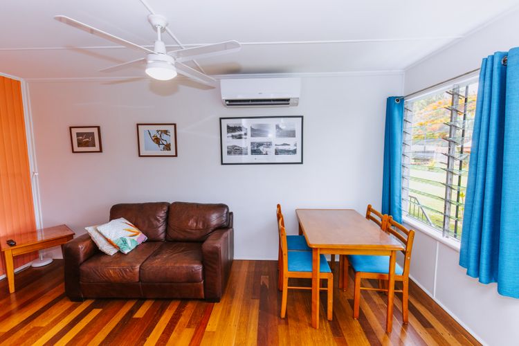 Kooyong Apartment 6