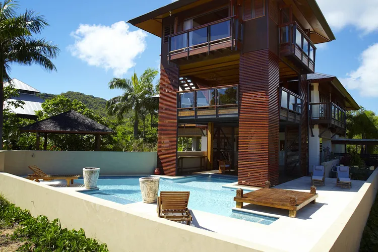 Lotus House