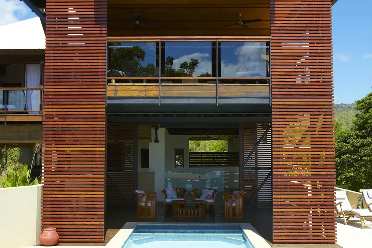Lotus House