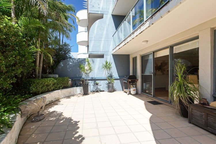 Peninsula Waters, 1/2-4 Soldiers Point Road – Aircon, pool & massive outdoor area