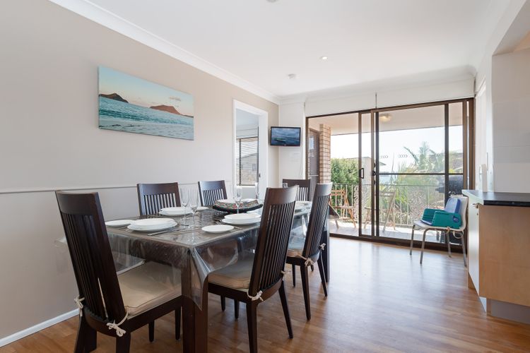 Endeavour, 3/13 Ondine Cl – large three bedroom unit with filtered water views