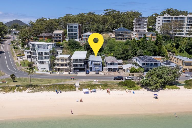 Bayside, 5/21 Victoria Parade – unbeatable location and Air Conditioning, Linen & Bed making