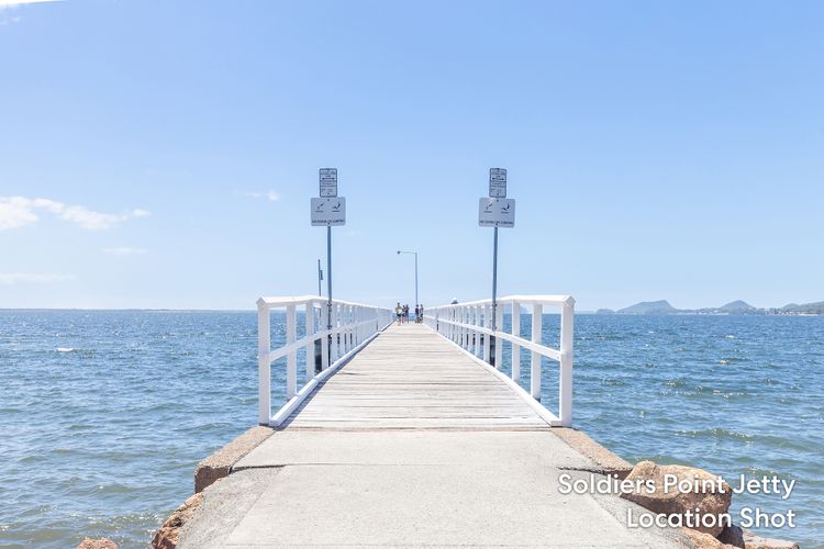 Casuarina’s,  5/33 Soldiers Point Road – superb waterfront unit