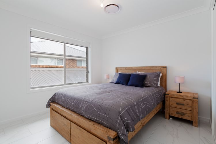 5b Bent Street – LARGE HOUSE WITH DUCTED AIR CON, WIFI & FOXTEL