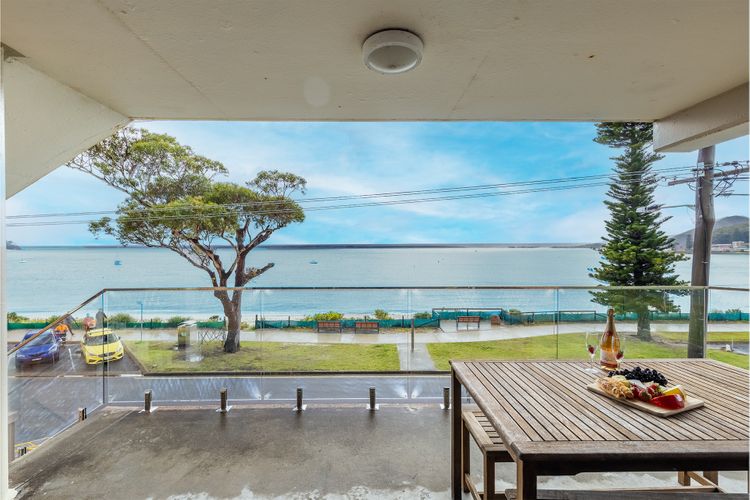 Shoal Towers, 6/11 Shoal Bay Rd –  Air Conditiong + WIFI – Stunning water views & perfect location