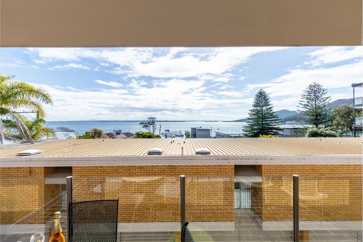 The Crest, 7/6-8 Tomaree RD – Stunning unit with Spectacular Water Views