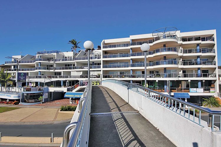Nelson Towers, 9/71a Victoria Parade – unit in the heart of Nelson Bay with water views