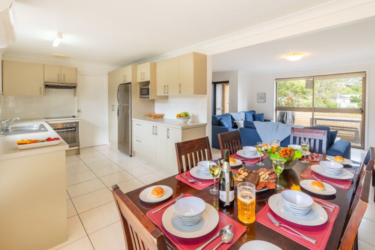 1/8 Christmas Bush Avenue –  230m to Dutchies beach