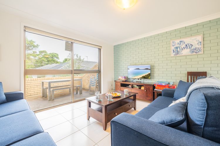 1/8 Christmas Bush Avenue –  230m to Dutchies beach