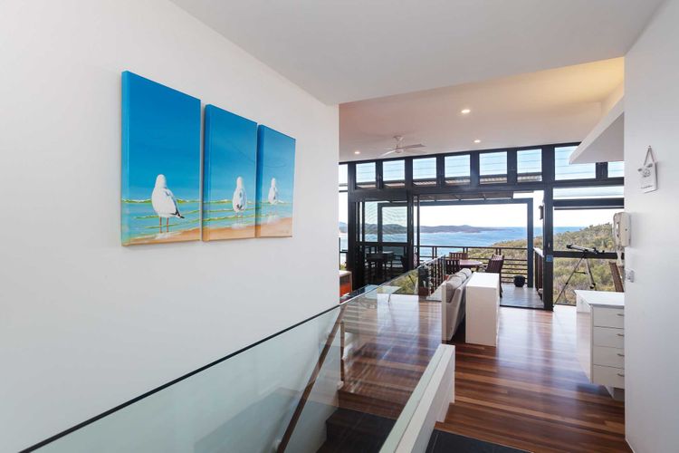 Beach House 7, 26 One Mile Close – air conditioned, wifi, foxtel, linen