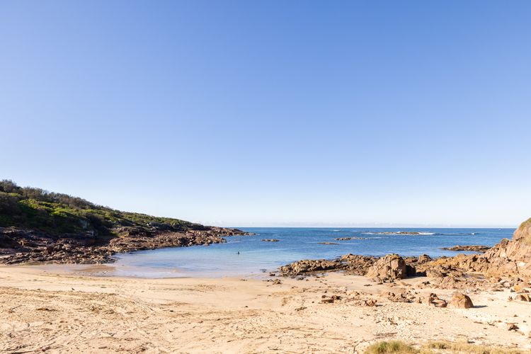 Ocean Views, 4 Ocean Street – air conditioned luxury with beautiful ocean views