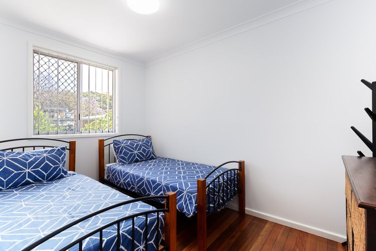 The Norburn, 3 Norburn Avenue – aircon, boat parking, close to water & clubs