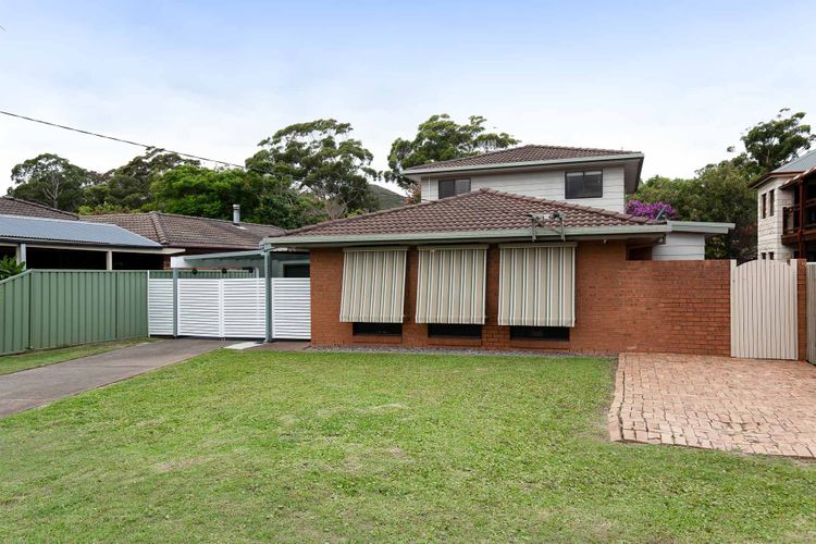 Willows At The Bay, 111 Horace St – Large House with Aircon, WIFI and Boat Parking