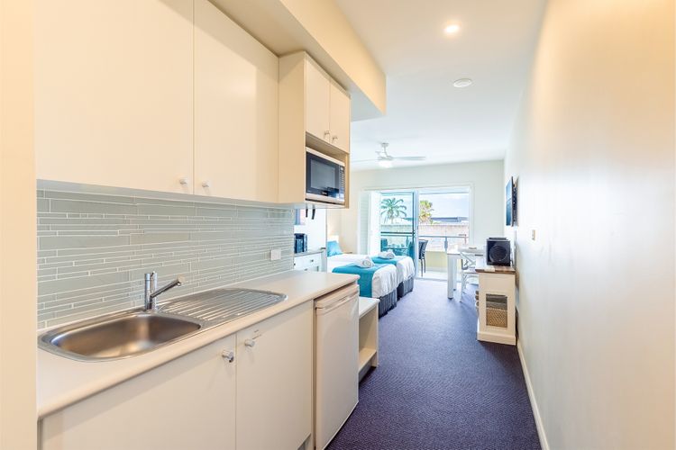 Pacific Blue  278/265 Sandy Pt Rd- Dual Key Access, WIFI, Linen and Air Conditioning