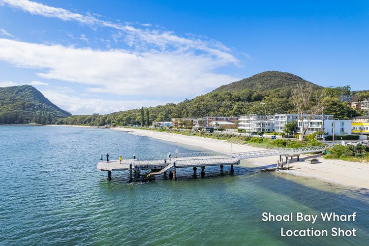 Bay Getaway, 1/65 Ronald Ave – recently renovated unit water views
