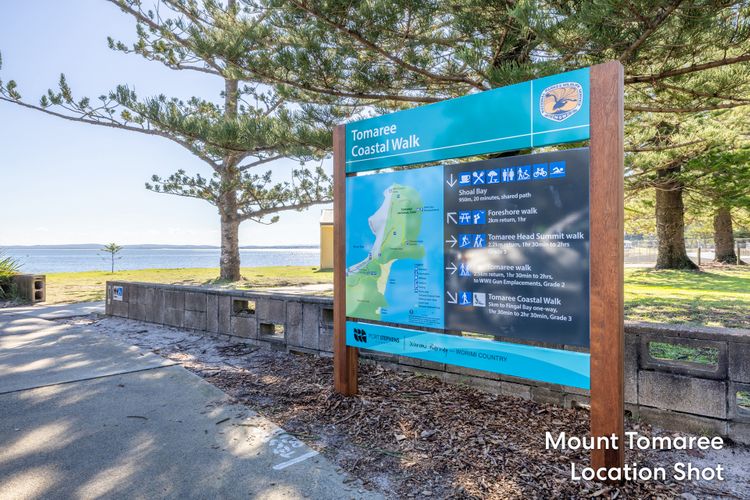 Bay Getaway, 1/65 Ronald Ave – recently renovated unit water views