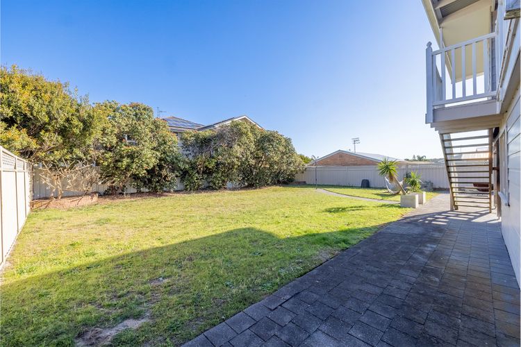 43 Squire Street, Fingal Bay