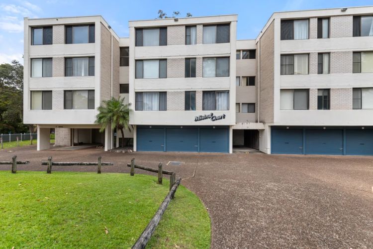Mistral Court, 15/17 Mistral Close – fantastic unit with water views