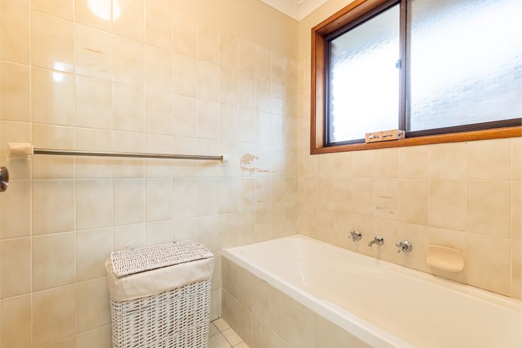 Wildflower @ Fingal Bay, 130 Rocky Point Rd –  Ducted air conditioning.