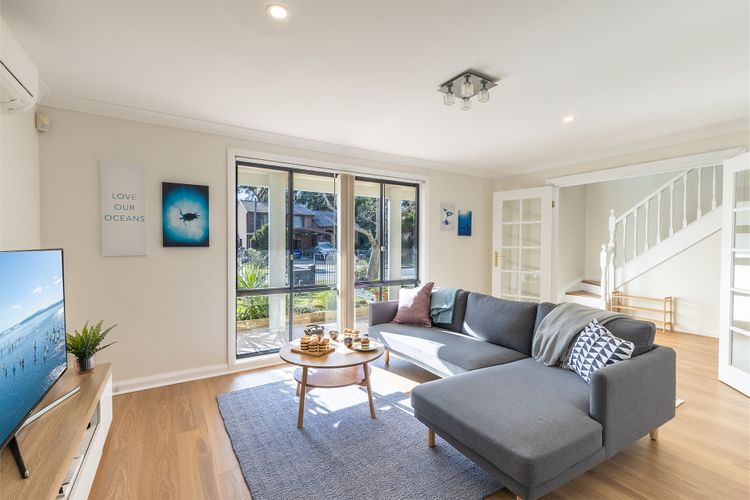 Akoya House, 122 Tomaree Rd – Pet friendly, linen,  air conditioning, WiFi and boat parking