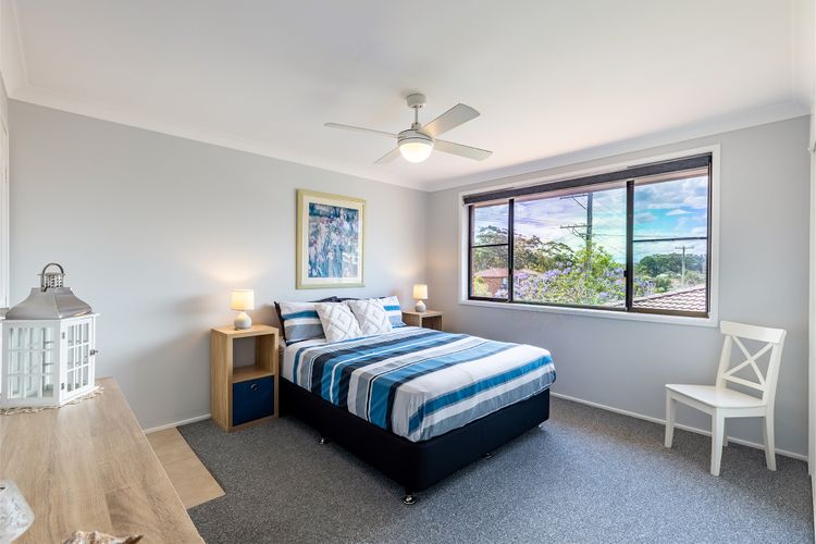 Shoalies, 1/45 Government Road – fantastic duplex close to the water and shops