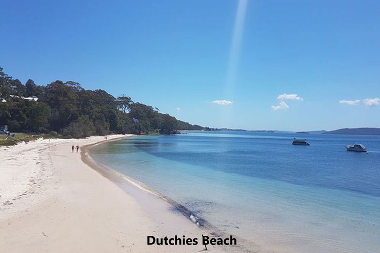 Sanctuary on Dutchies, 18 Gloucester Street – water views, air conditioning, WiFi and close to town
