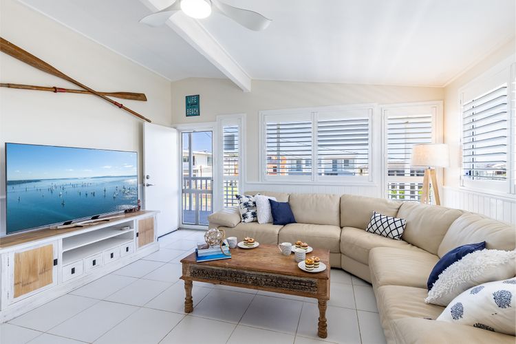 Anna Bay Beach Shack, 44 Ocean Avenue – fantastic 2 storey house with spectacular views