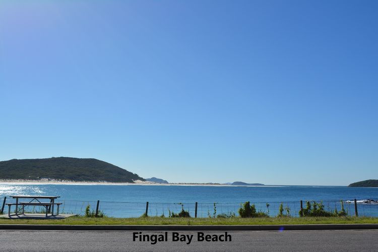 Fingal Bay Coastal Retreat,  1/12 Marine Drive – fantastic ground floor duplex with Air Conditioning and WIFI