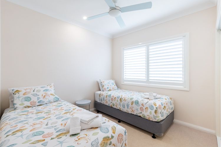The Inlet 16 Inlet Cl – linen, air con, WiFi and ground level