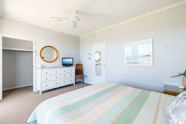 Birubi First Wave, 45a Ocean Ave – pet friendly, waterfront, waterviews, air con, Wi-Fi