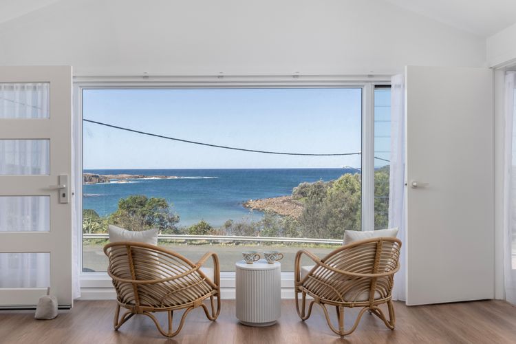Waves at Boat Harbour, 65 Kingsley Dr – stunning house with fantastic waterviews