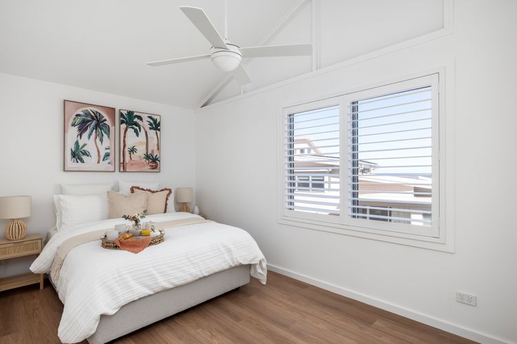 Waves at Boat Harbour, 65 Kingsley Dr – stunning house with fantastic waterviews