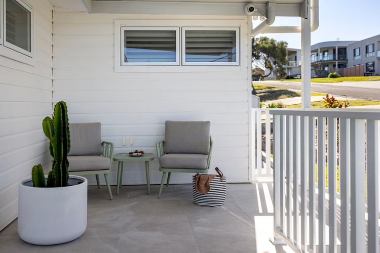 Waves at Boat Harbour, 65 Kingsley Dr – stunning house with fantastic waterviews