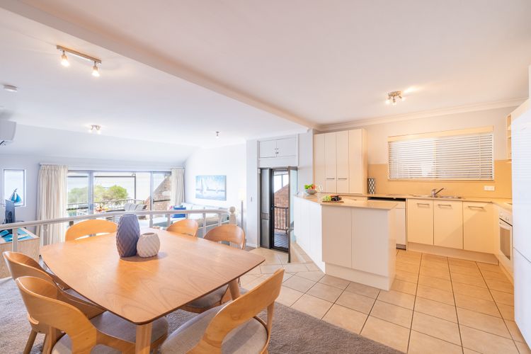 A Yachtsman Rest, 3/37 Victoria Pde – stunning unit with stunning views