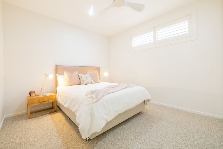 68 Saratoga Ave – Ducted Air con, Wi-Fi, Small Boat Parking