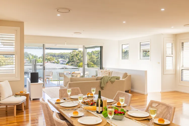 68 Saratoga Ave – Ducted Air con, Wi-Fi, Small Boat Parking