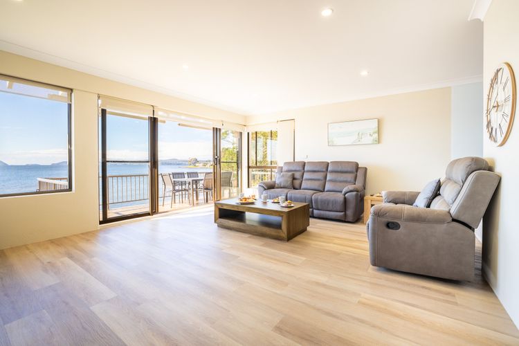 The Pelicans, 6/53 Soldiers Point Rd – stunning waterfront unit