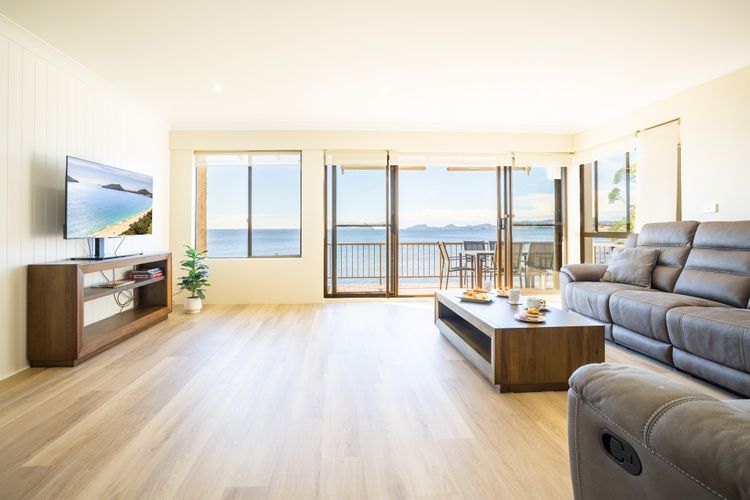 The Pelicans, 6/53 Soldiers Point Rd – stunning waterfront unit