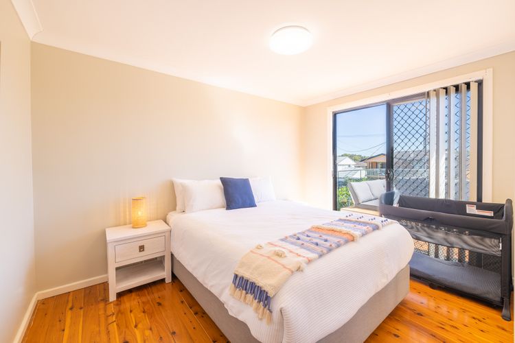 Robinson Retreat with Beach Bungalow, 3 Robinson St – air con, 2 kitchens, 6 bedrooms, 4 bathrooms