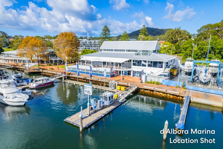 Cote D’Azur, 42/61 Donald St – complex pool, lift, linen, bed making and stunning water views
