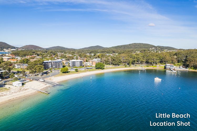 Promenade 9, 8 Intrepid Cl – spectacular water views, air conditioning