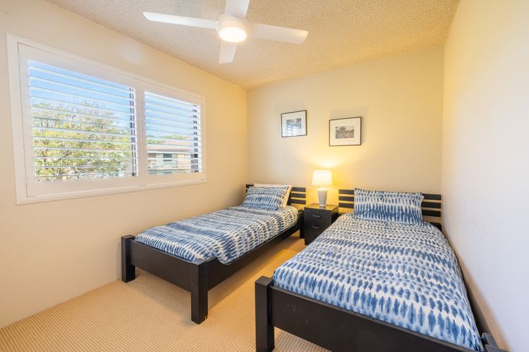 Promenade 9, 8 Intrepid Cl – spectacular water views, air conditioning