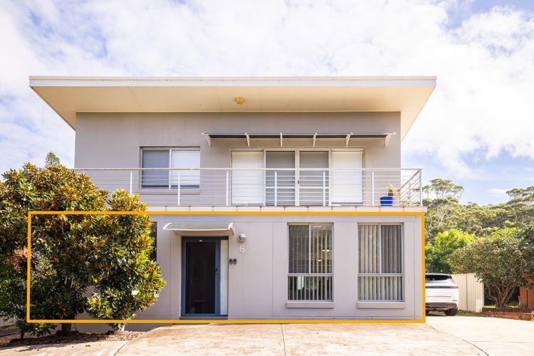 Magnolias, 6 Marine Dr – air con, linen and Wi-Fi