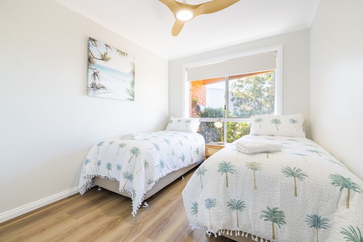 Tomaree Mews 5, 18 Tomaree St – Stunning townhouse in the heart of town